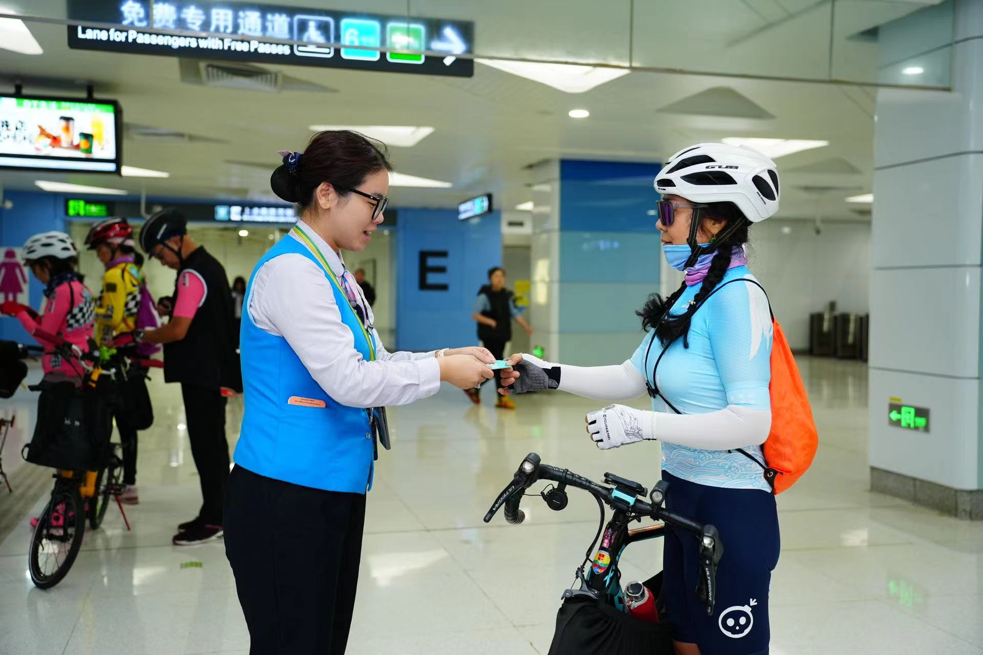 深圳4条地铁试点上线轨道骑行友好服务